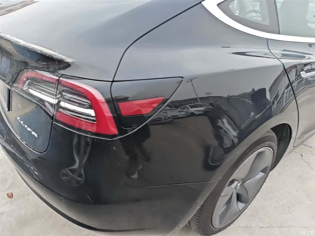 Tesla Model 3, 2019 8