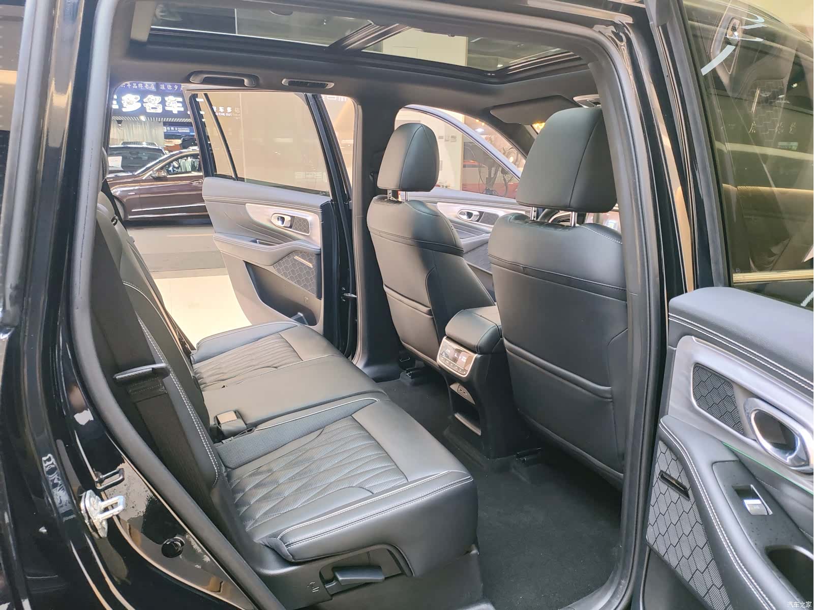 Trumpchi GS8, 2023 12