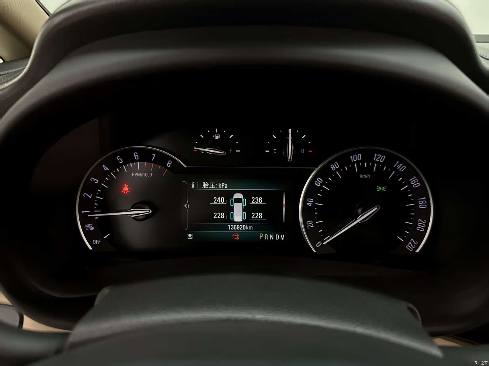 Buick GL8, 2018 21