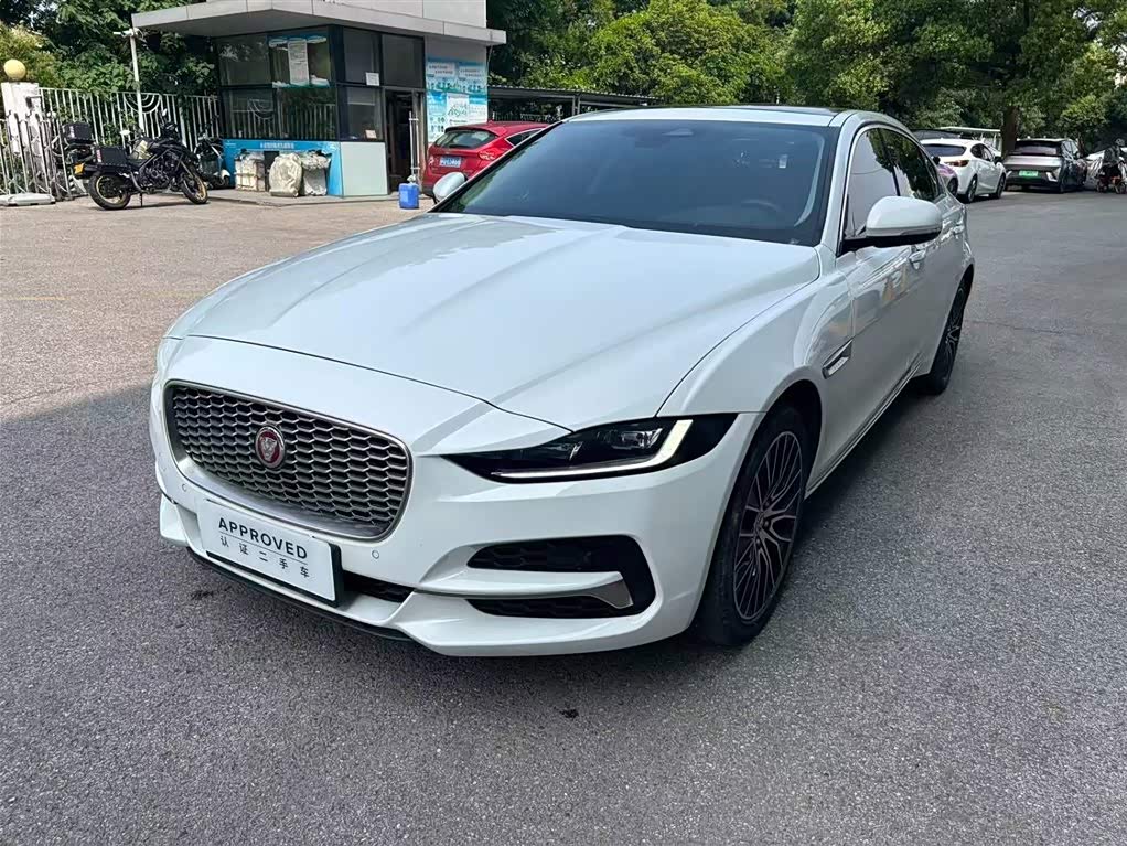 Jaguar XEL