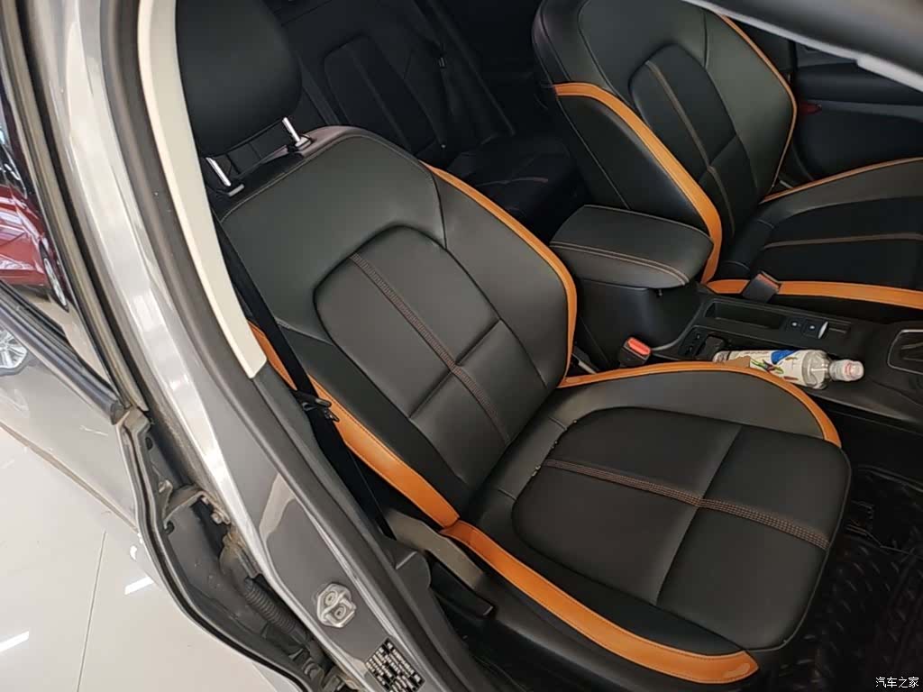 Ford Focus, 2022 25