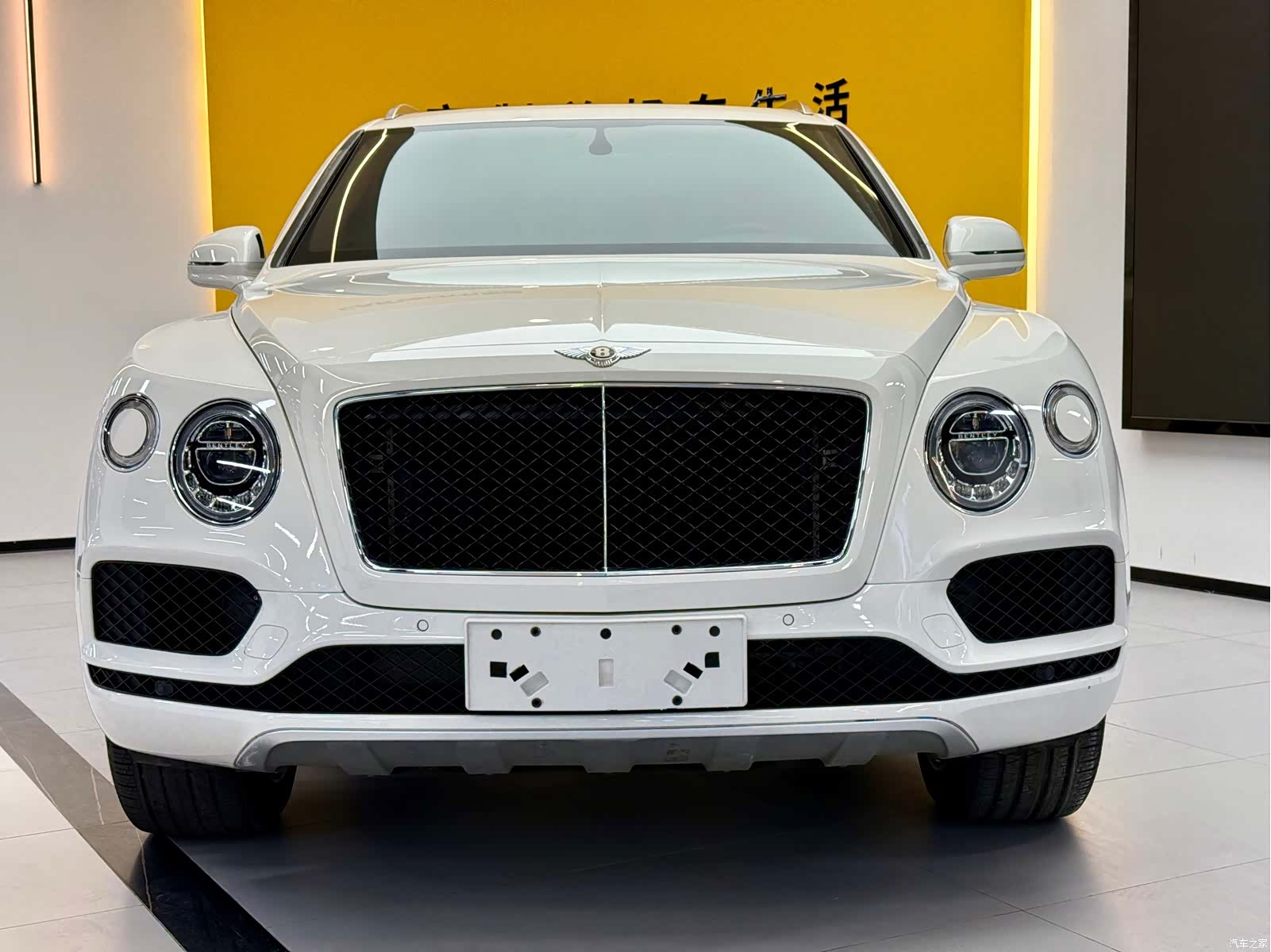 Bentley Bentayga, 2020 2