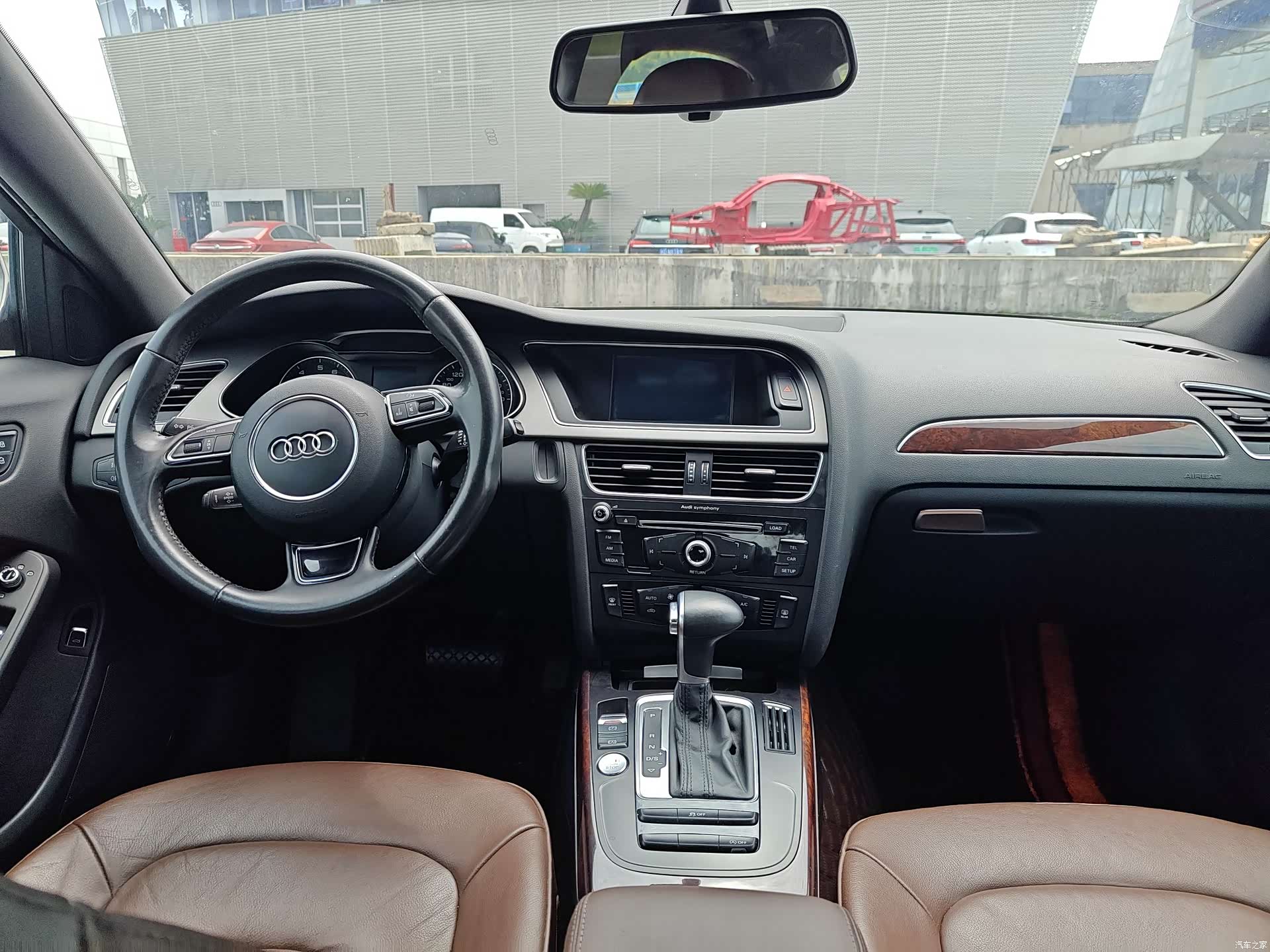 Audi A4L, 2016 13