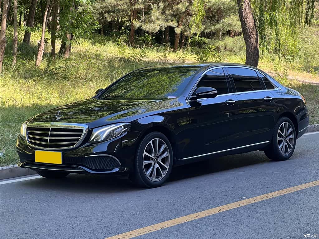 Mercedes-Benz E-Class, 2018 1