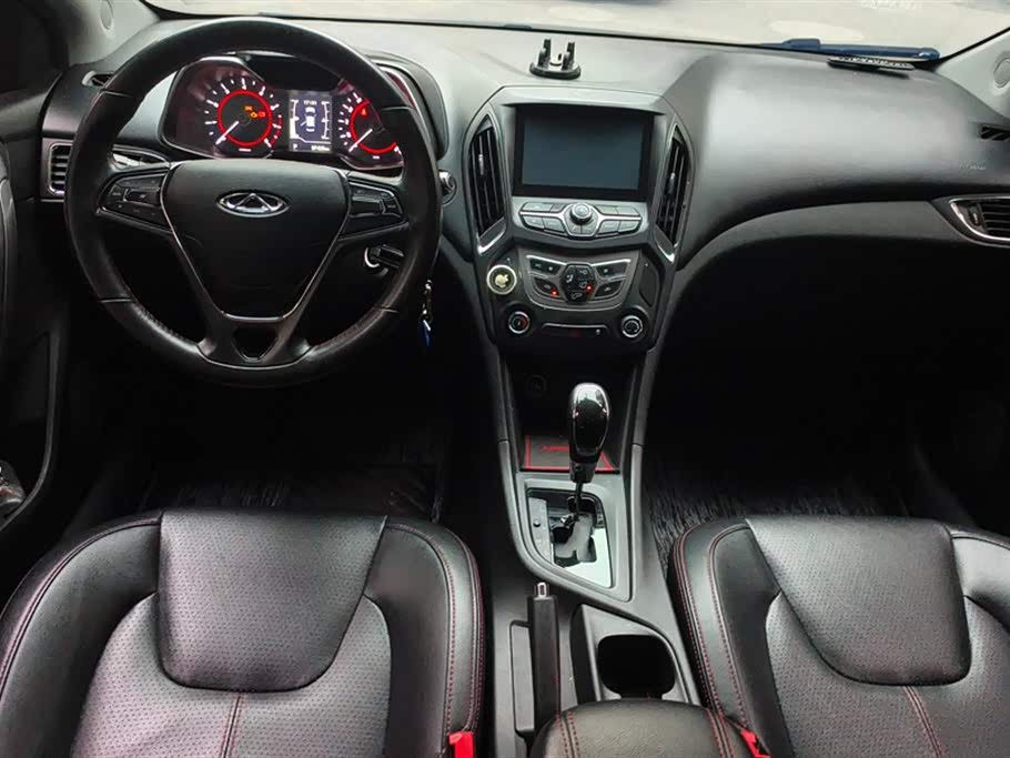 Chery Arrizo 5