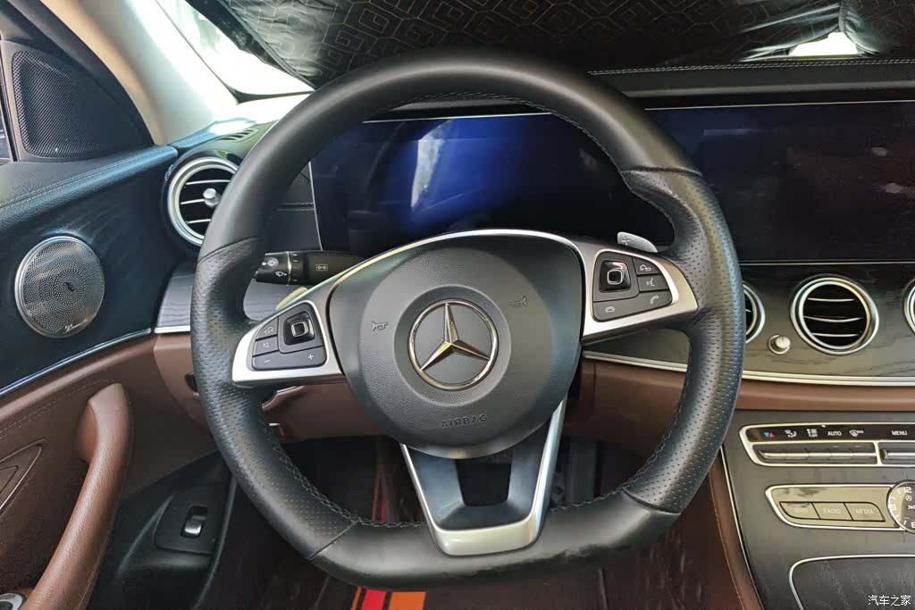 Mercedes-Benz E-Class, 2018 15