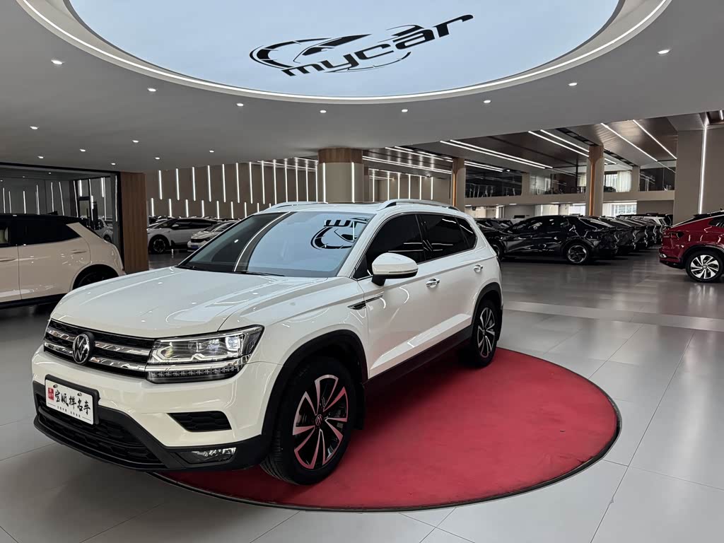 Volkswagen Tharu