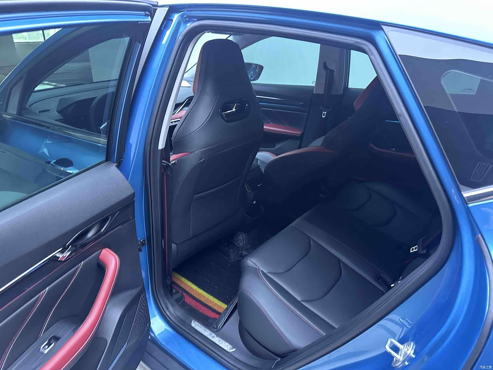 Geely Emgrand, 2023 11