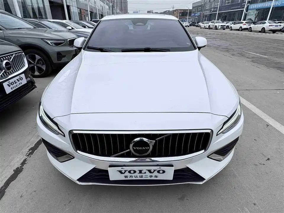 Volvo S60