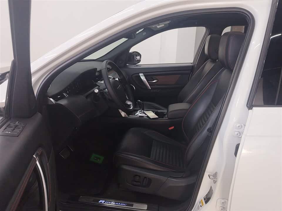 Land Rover Discover sports