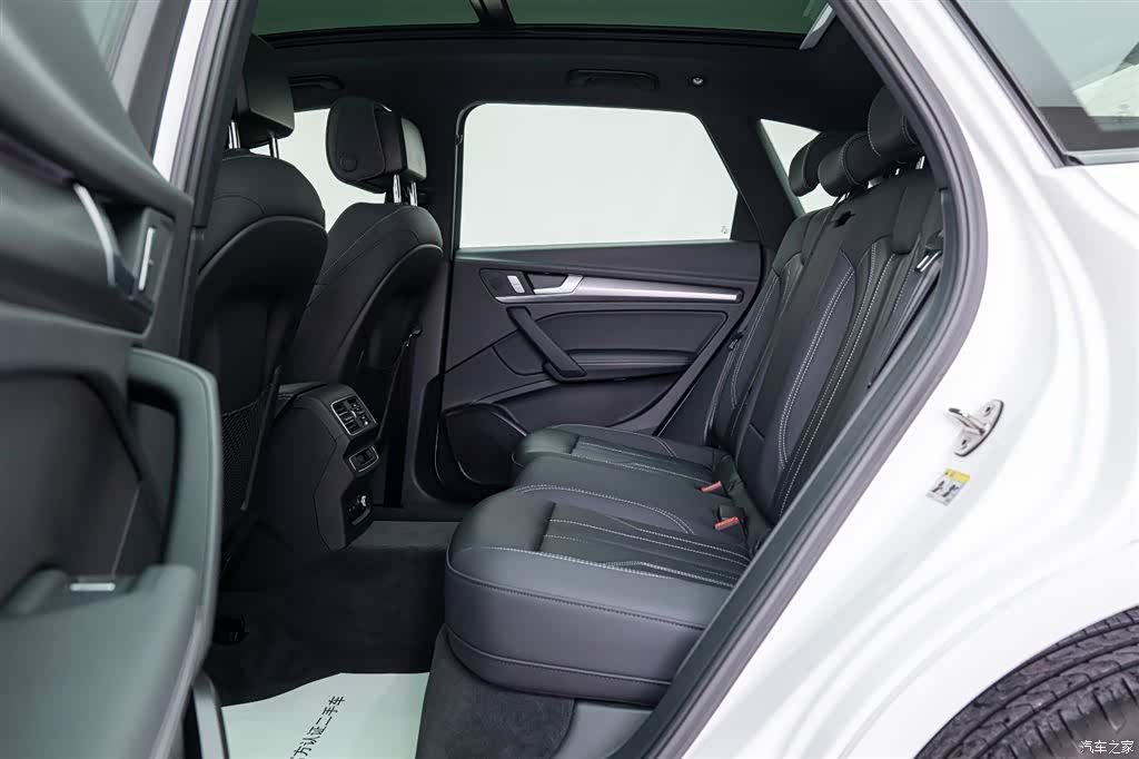Audi Q5L, 2024 12