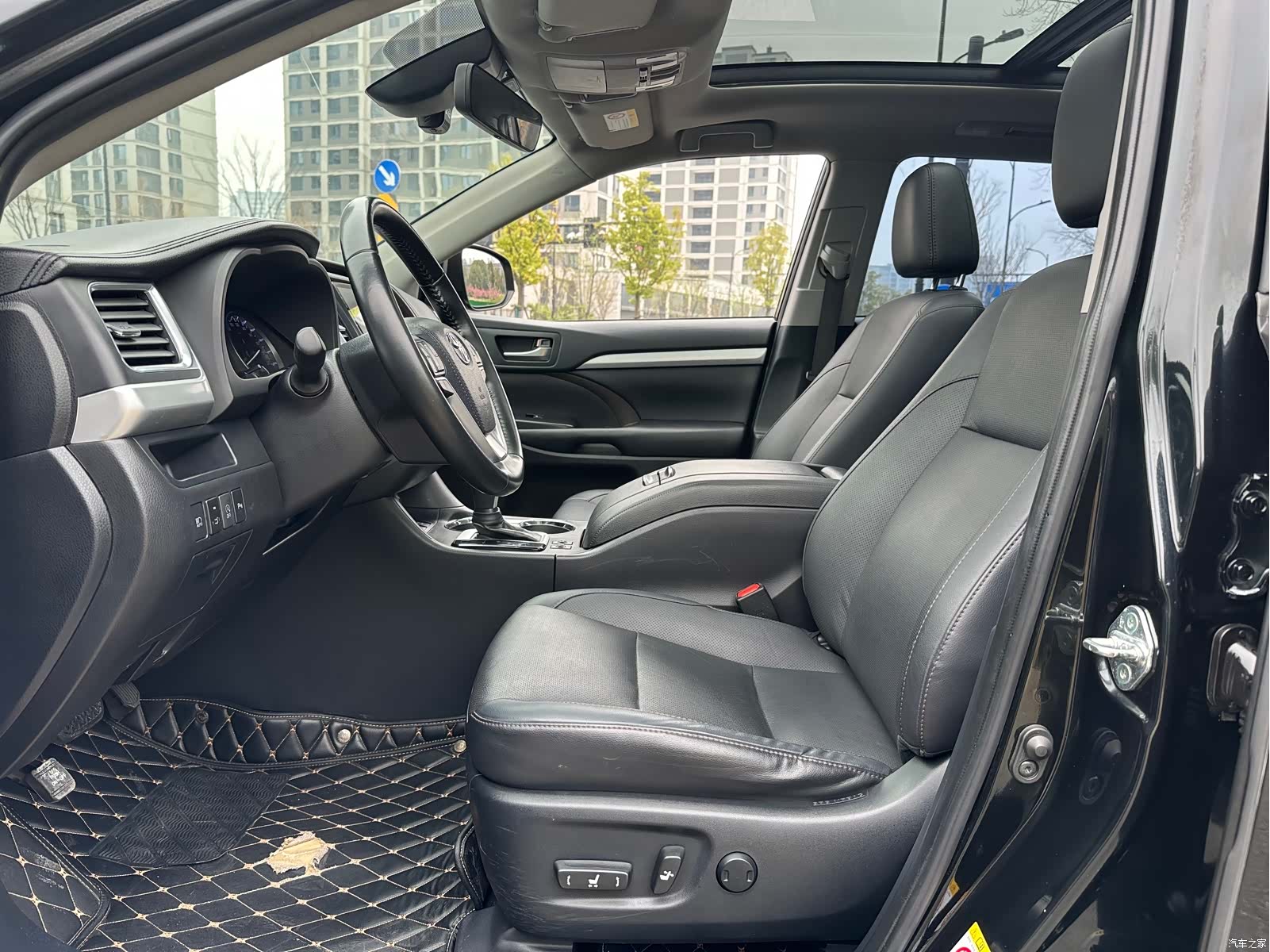 Toyota Highlander, 2020 все фото