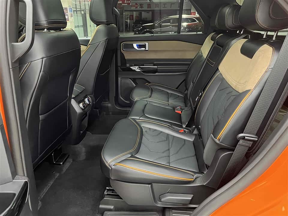 Ford Explorer Ford Explorer