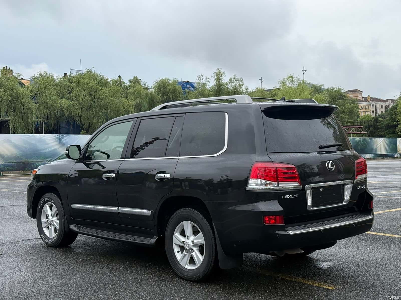 Lexus LX, 2012 4