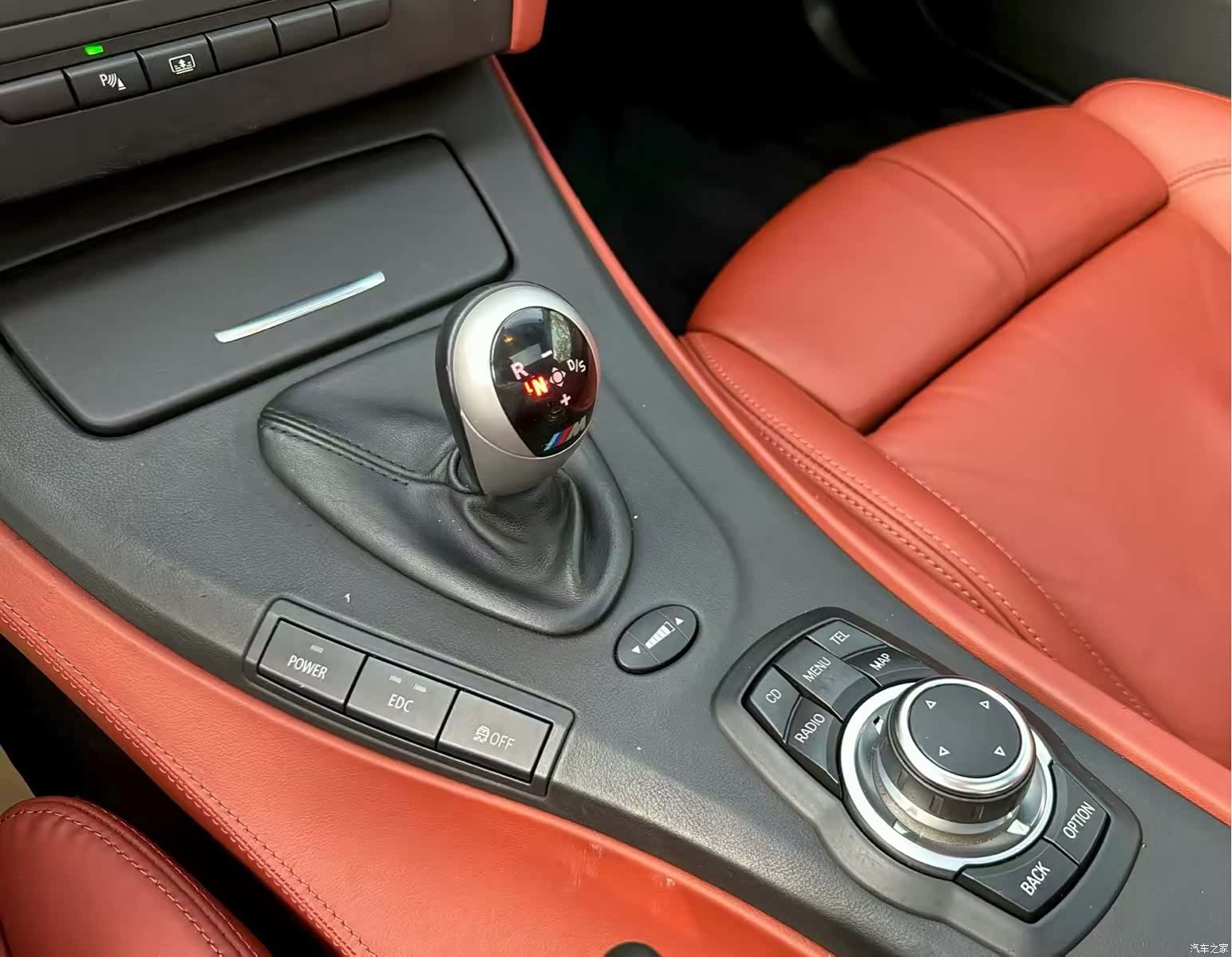 BMW M3, 2011 9