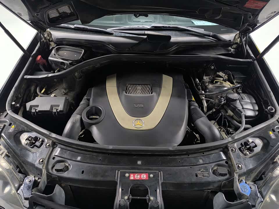 Mercedes-Benz M class