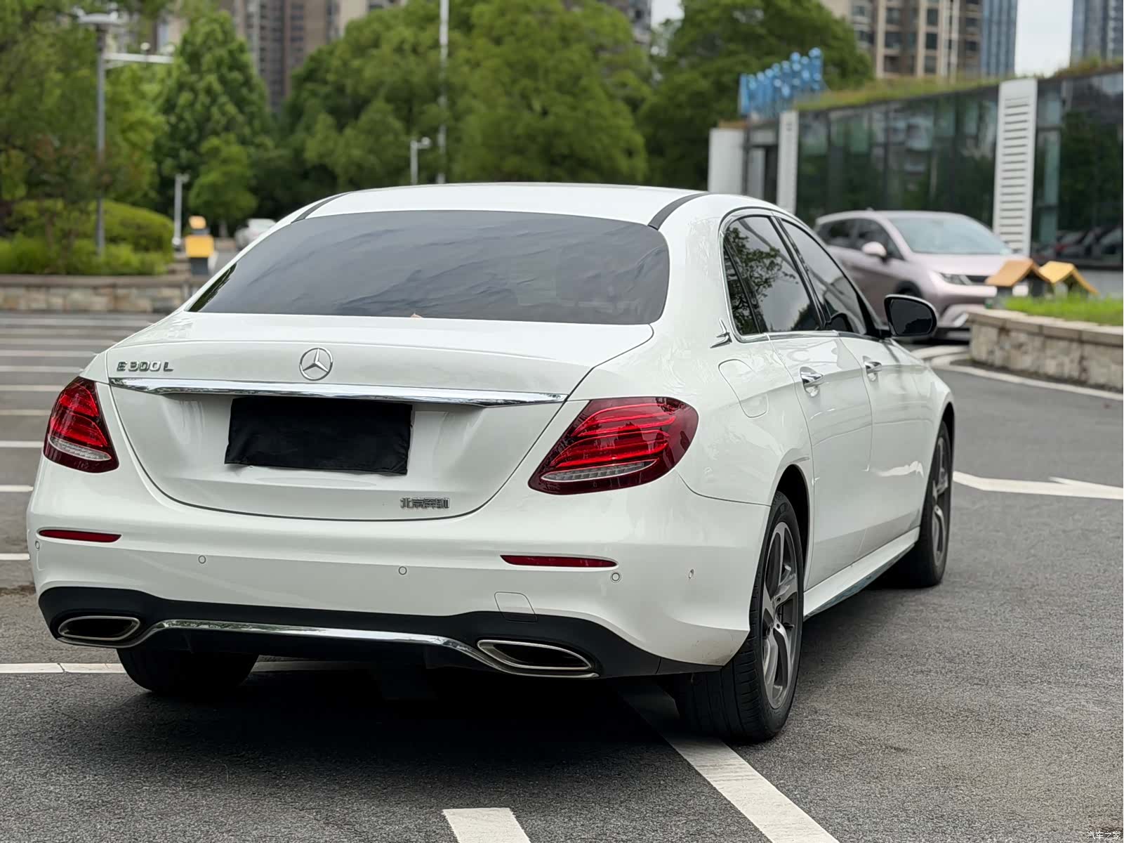 Mercedes-Benz E-Class, 2018 12