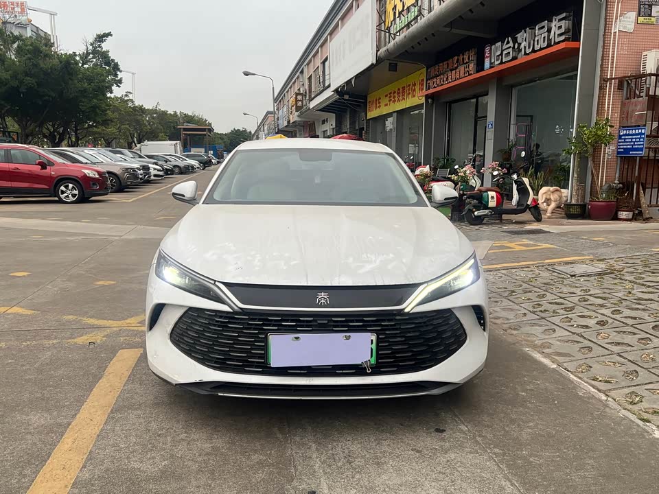 BYD Qin L