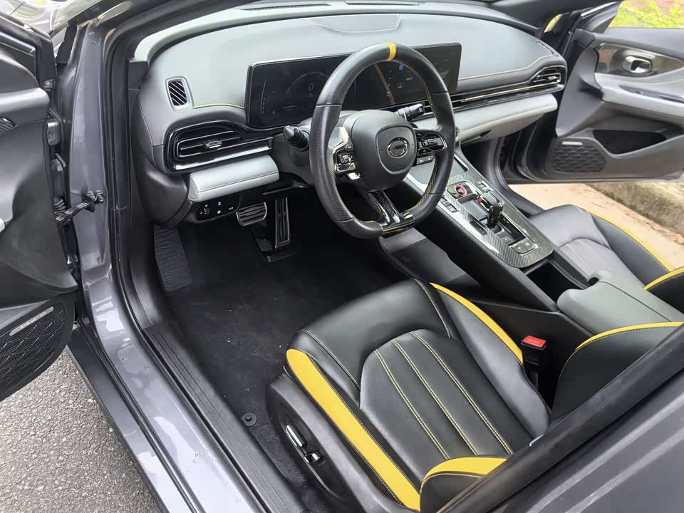 Trumpchi Shadow Leopard