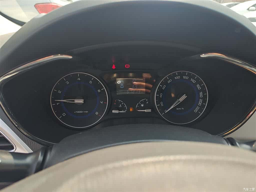 Changan V7, 2017 12