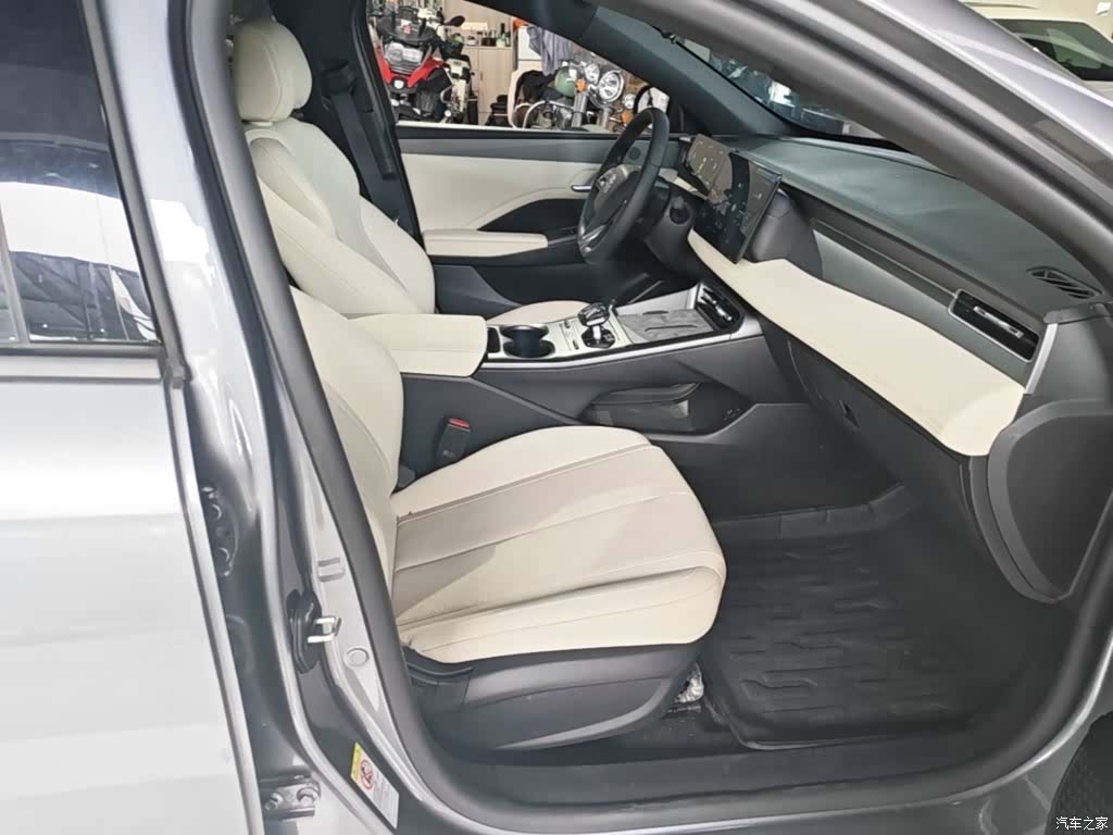 BYD Qin, 2025 25
