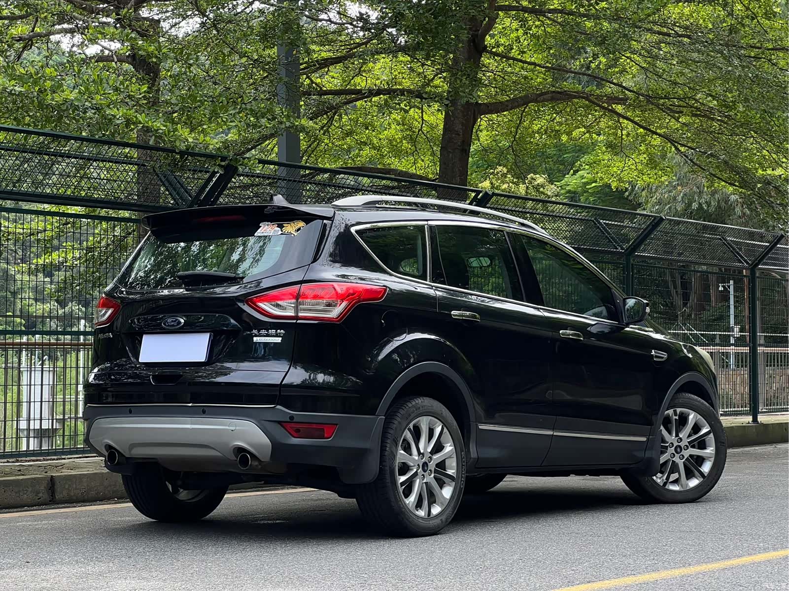 Ford Kuga, 2014 7