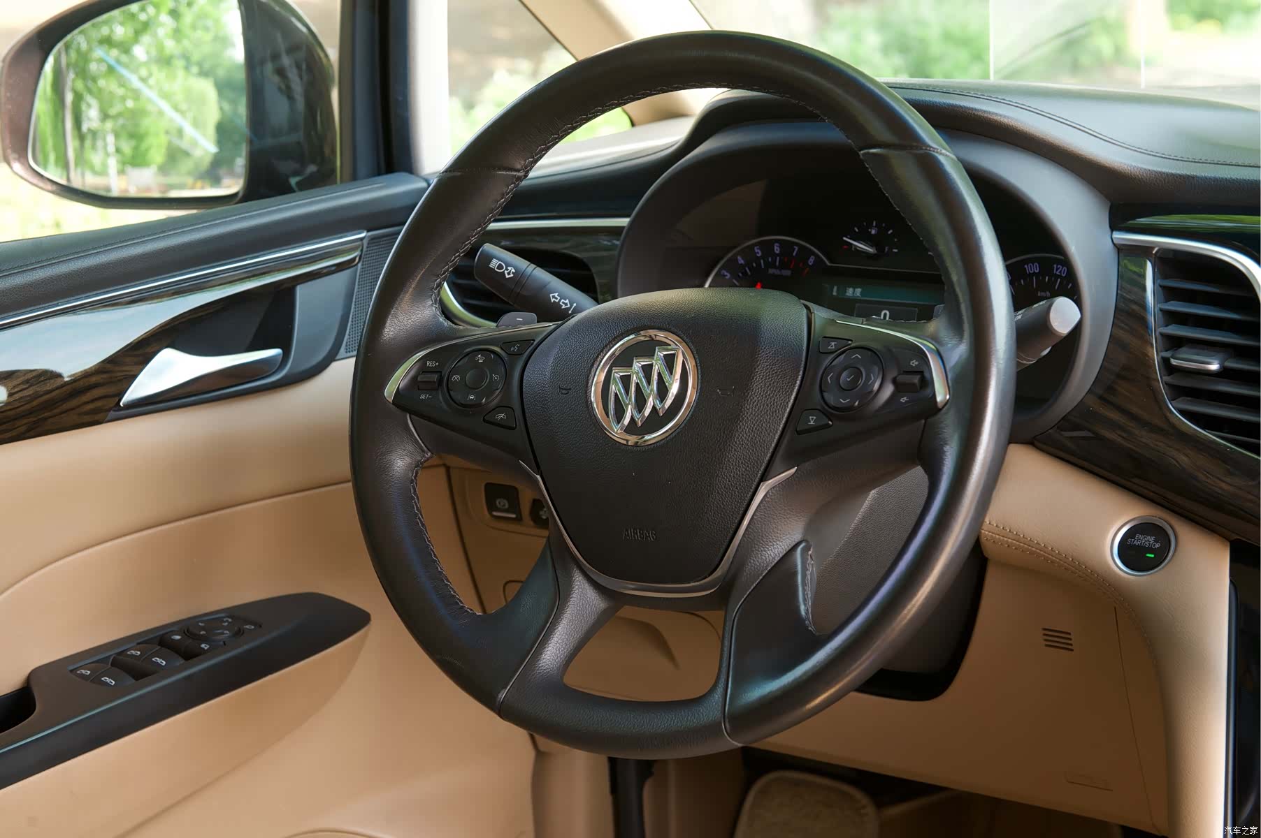 Buick GL8, 2018 10
