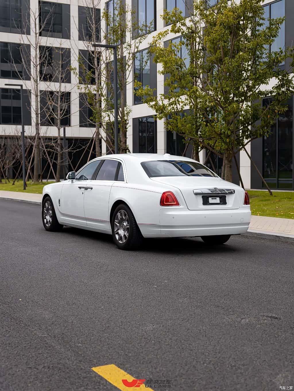 Rolls-Royce Ghost, 2019 6