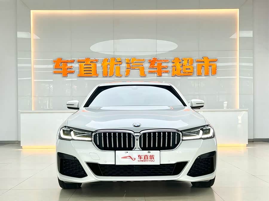 BMW 5 Series 2022, фото 3