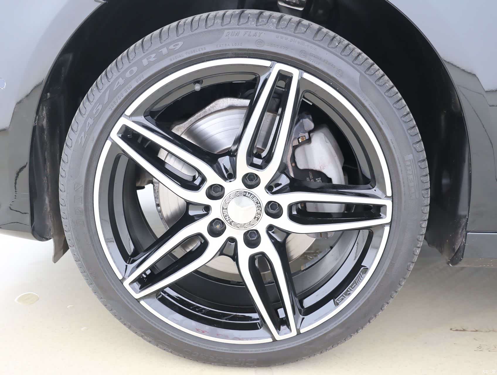 Mercedes-Benz E-Class, 2017 11