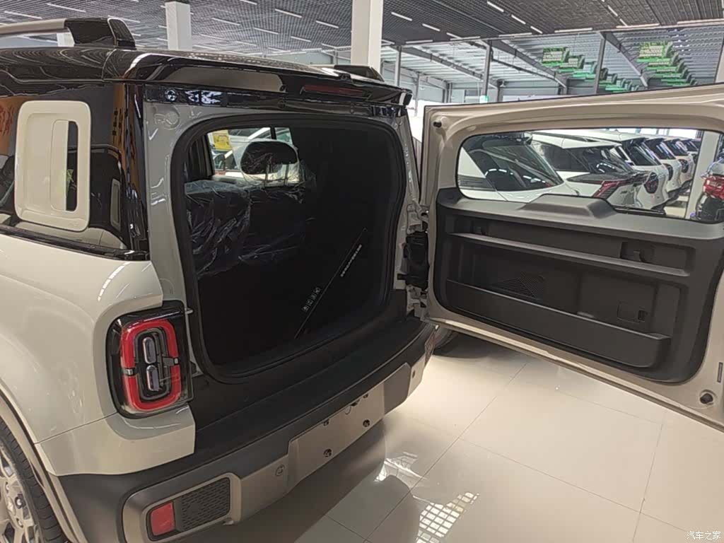 Wuling Yep, 2025 19
