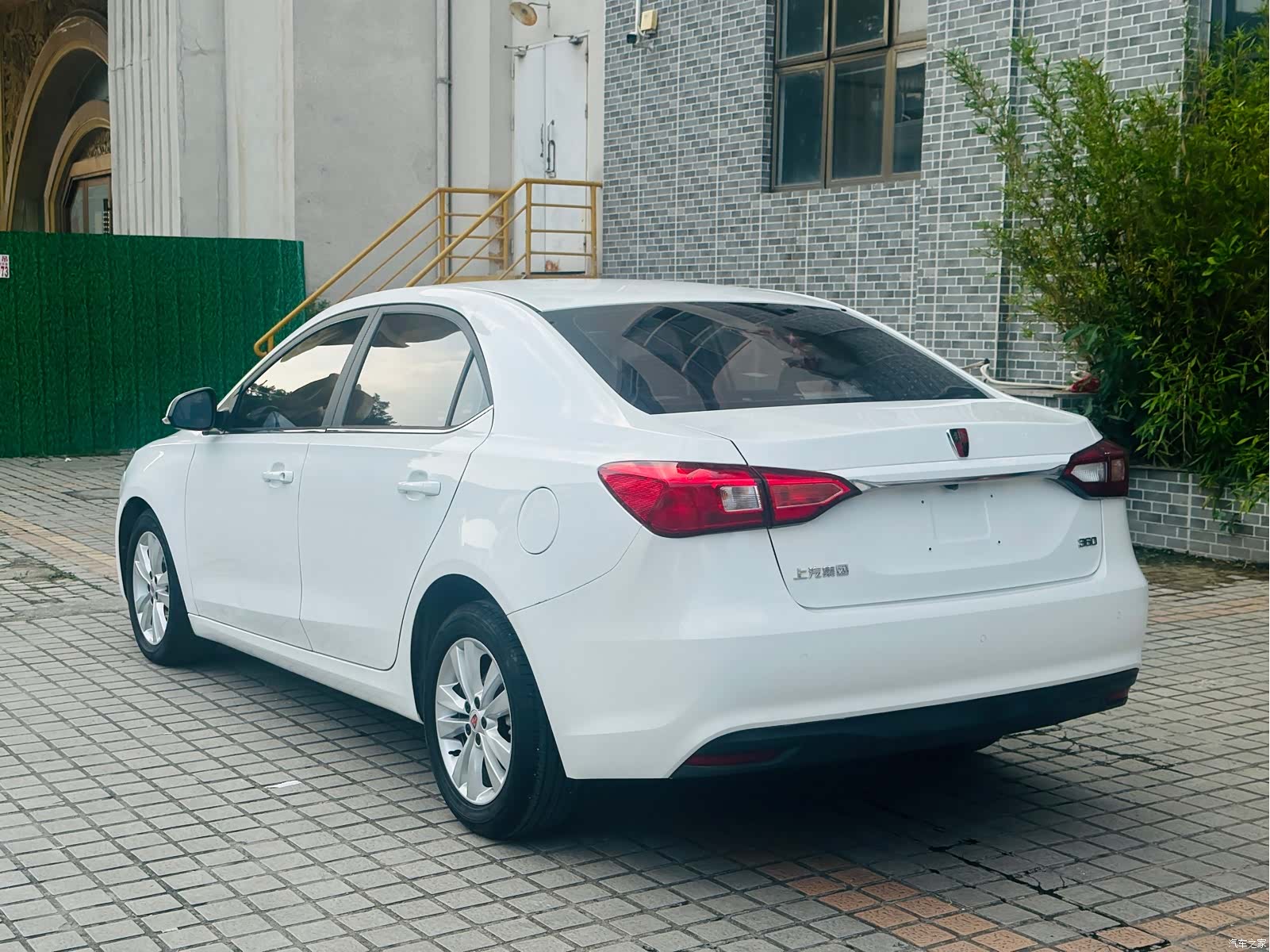 Roewe 360, 2016 все фото