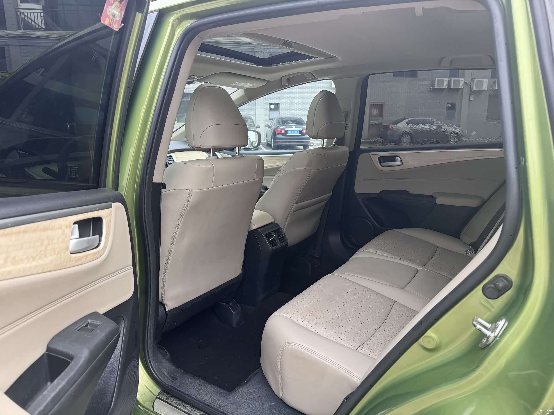 Honda Jade, 2016 7