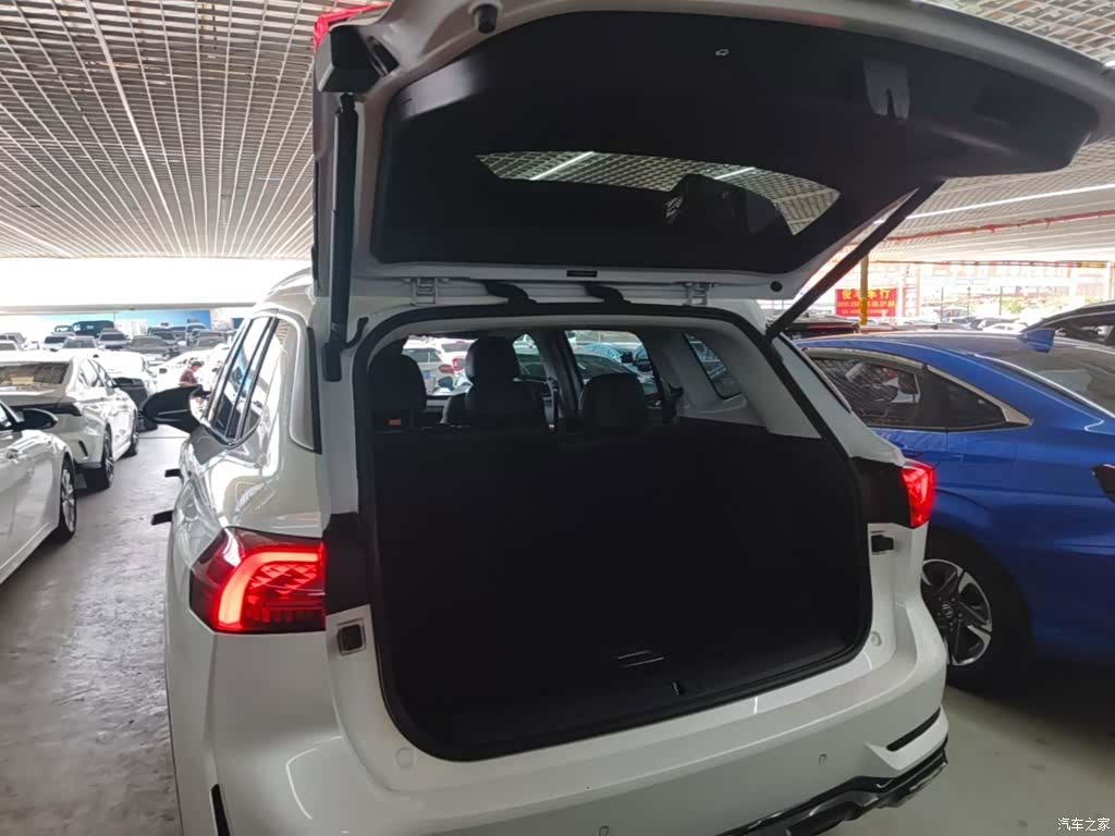 Roewe RX5, 2023 19
