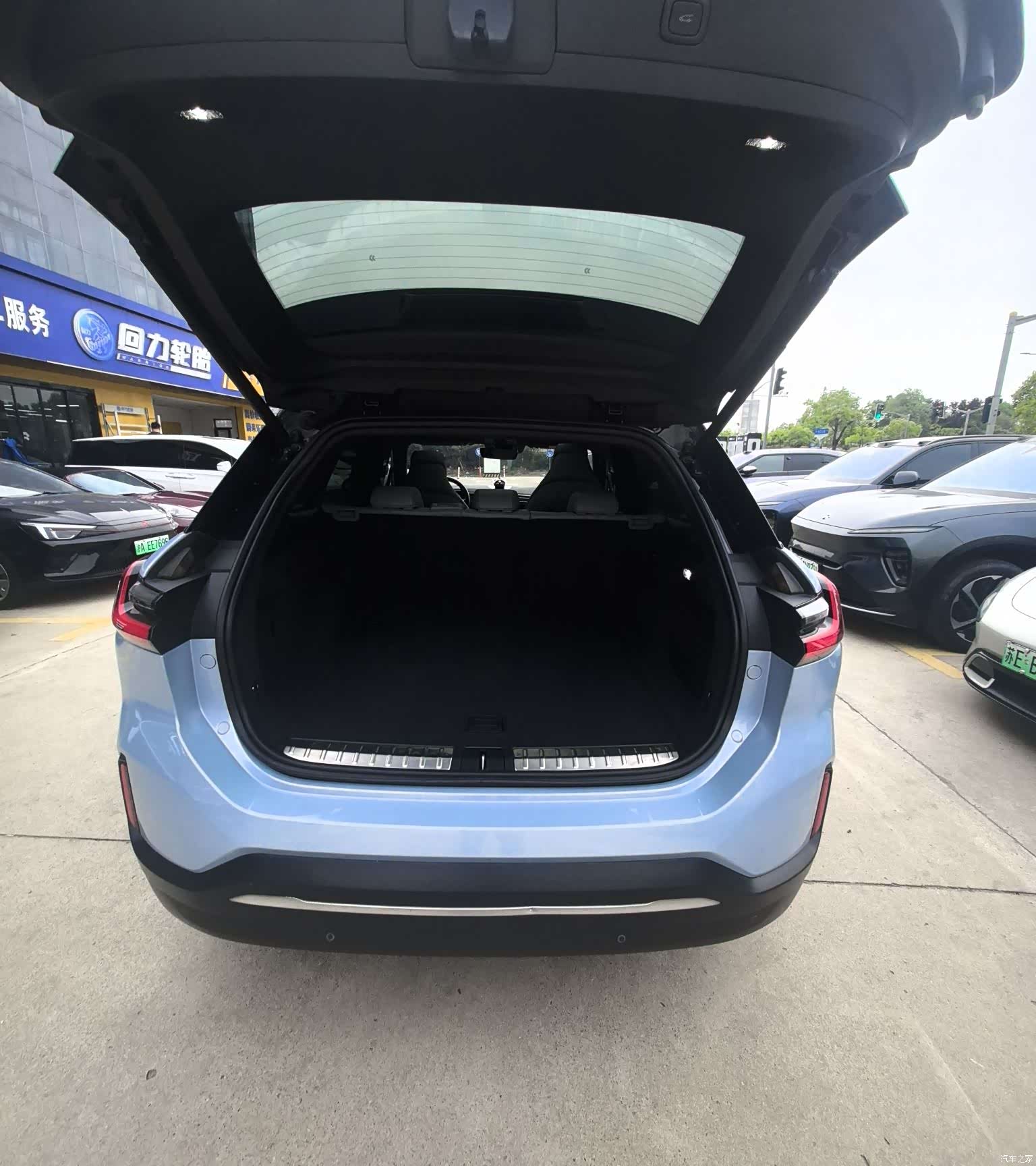 NIO ES6, 2021 12