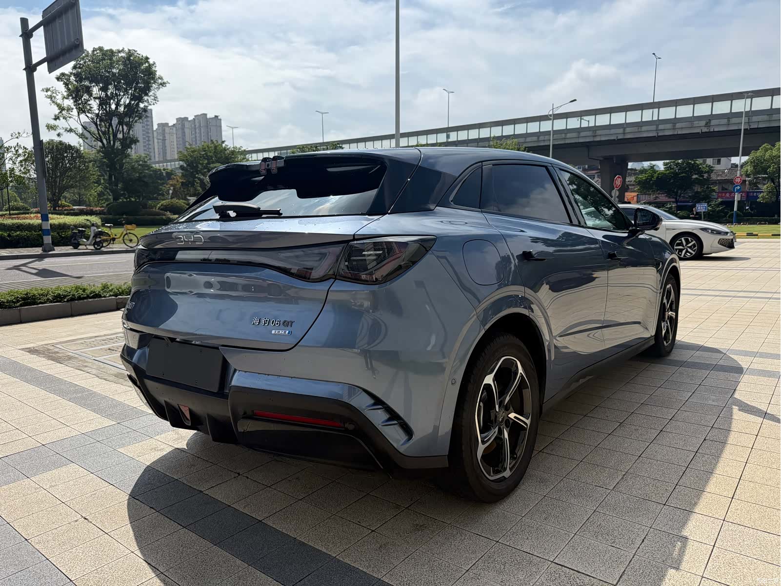 BYD Seal, 2025 13