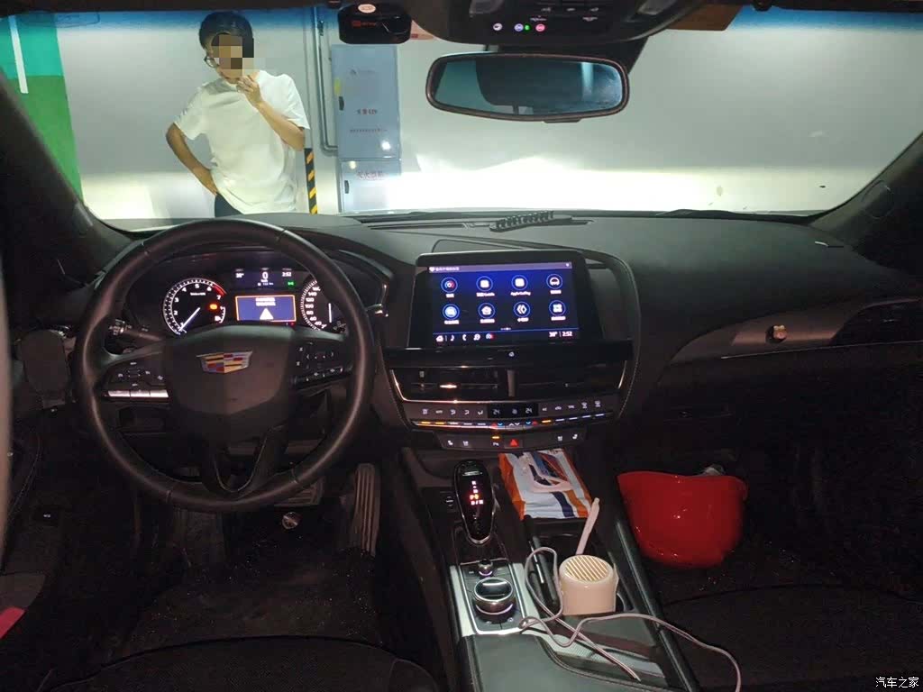 Cadillac CT5, 2022 13