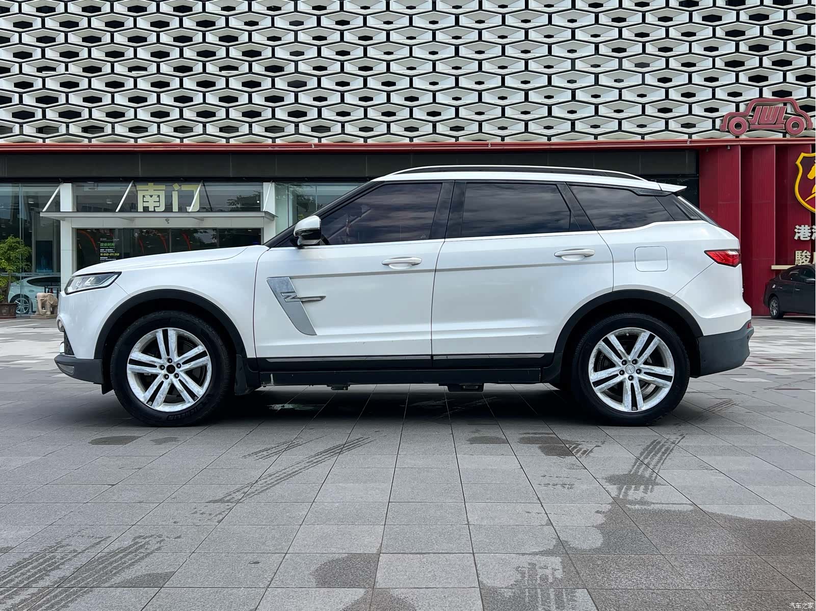 Zotye T700, 2017 4