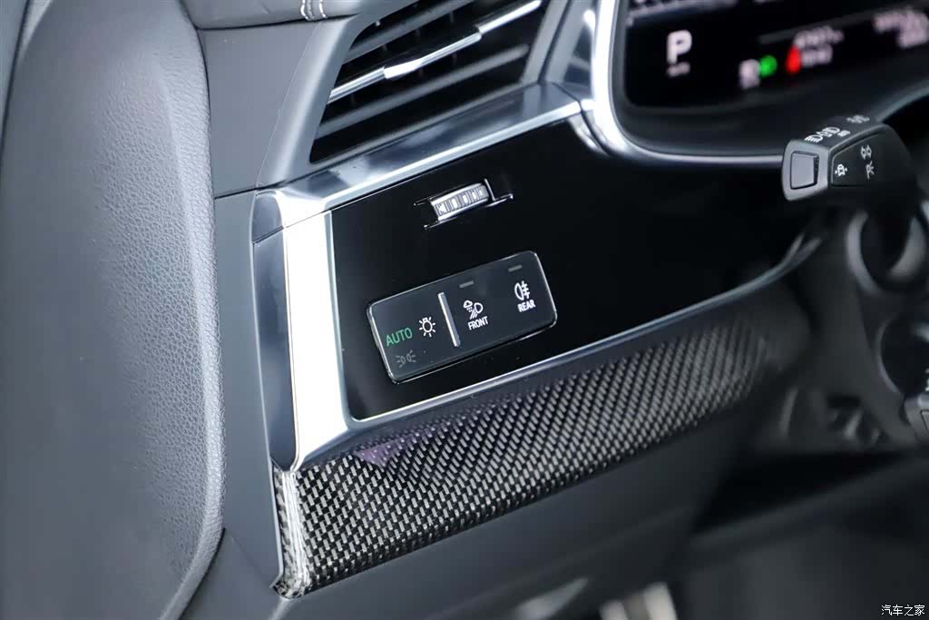 Audi Q7, 2024 20
