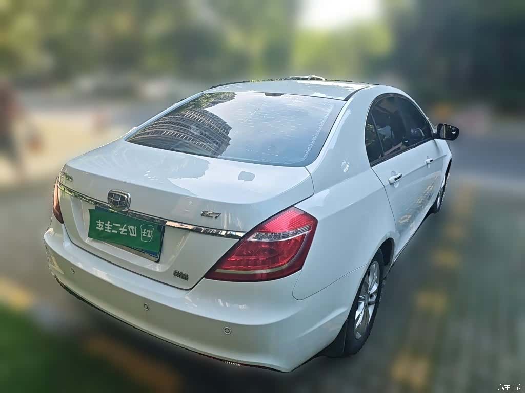 Geely Emgrand, 2015 6