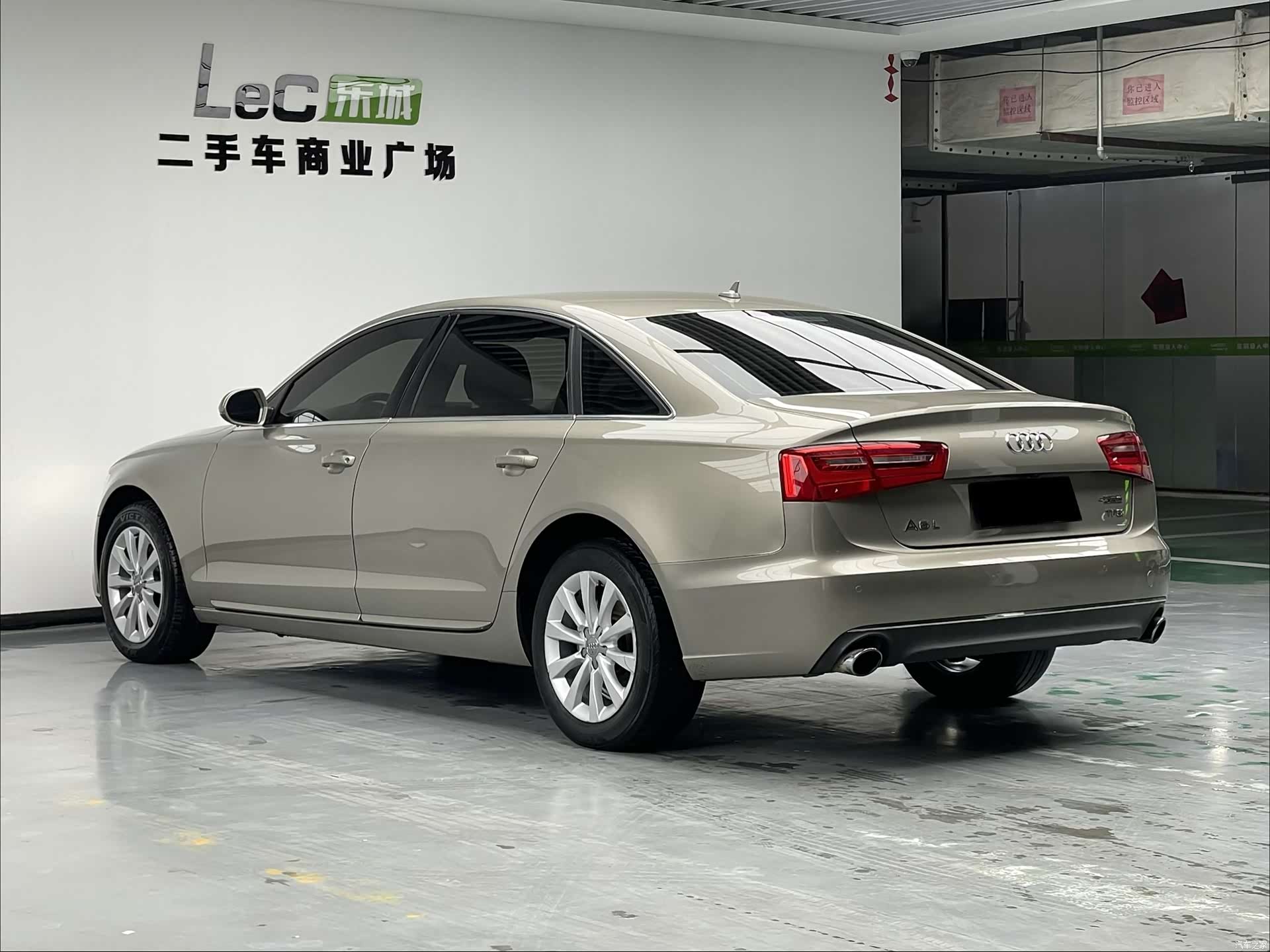 Audi A6L, 2014 6