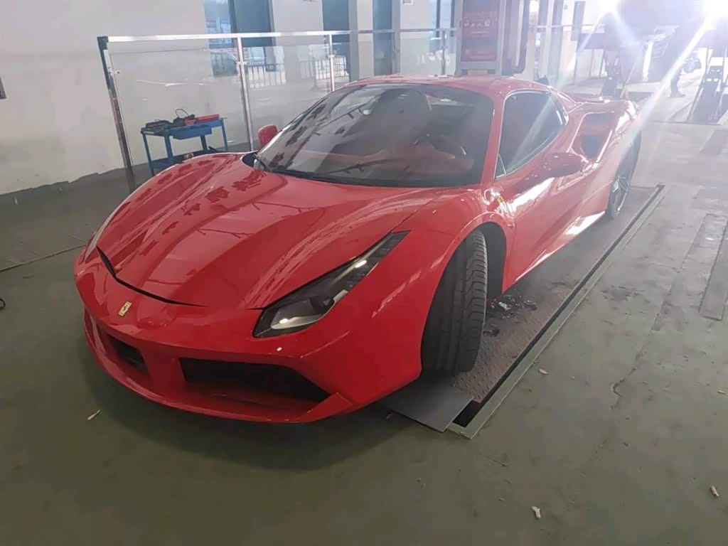 Ferrari 488