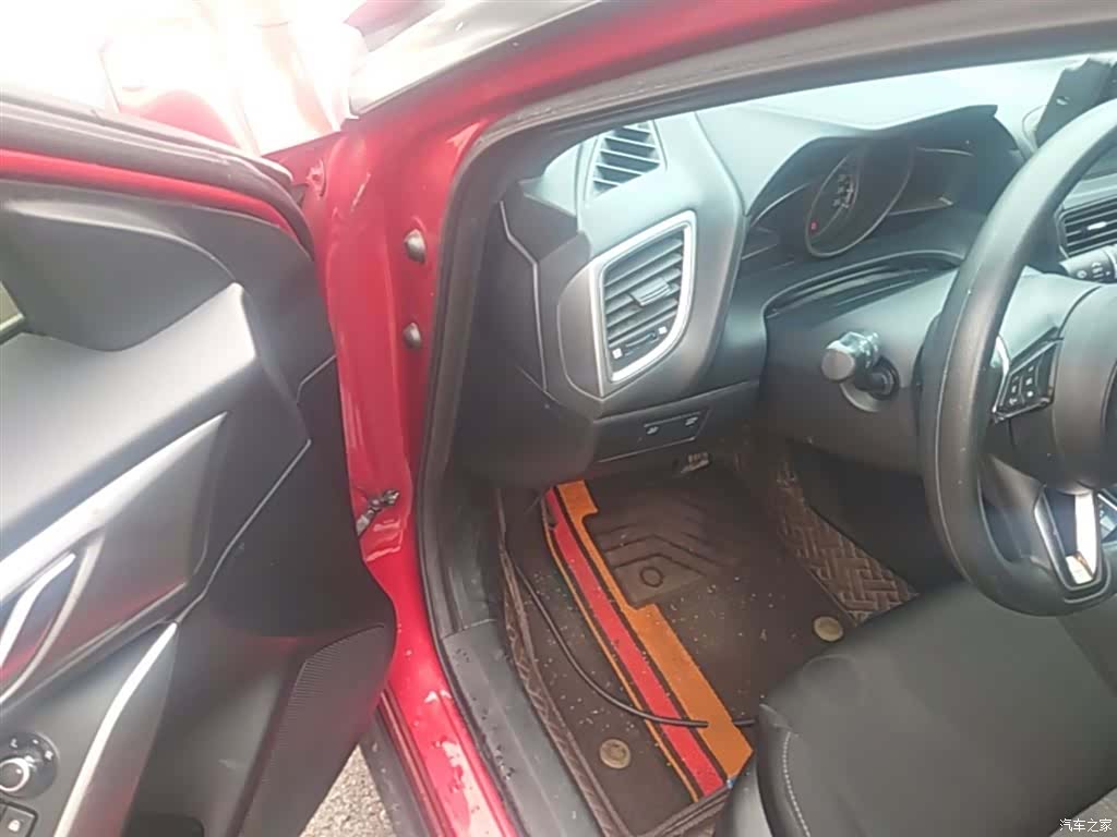 Mazda CX-4, 2019 16
