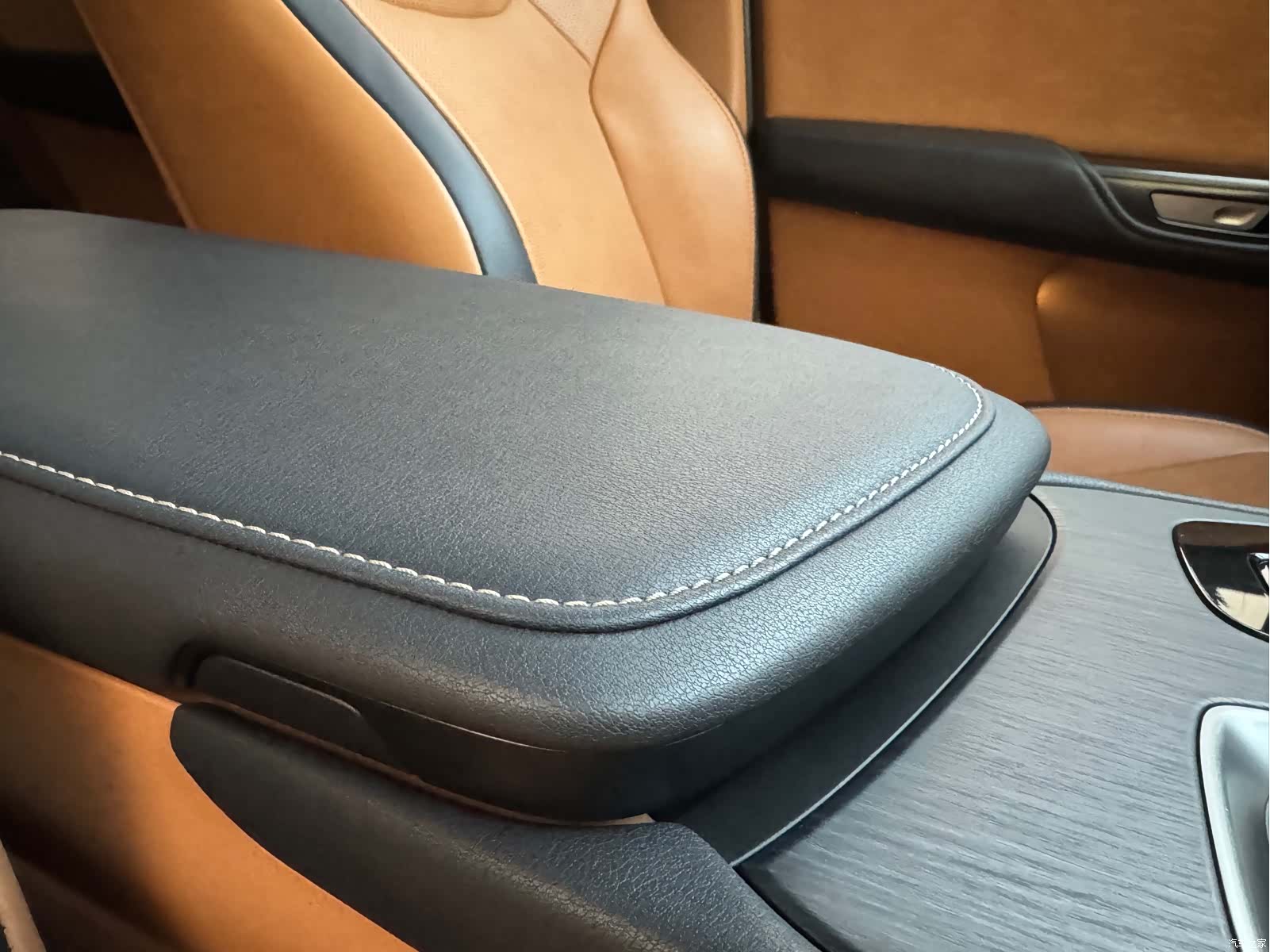 Lexus RZ, 2023 9