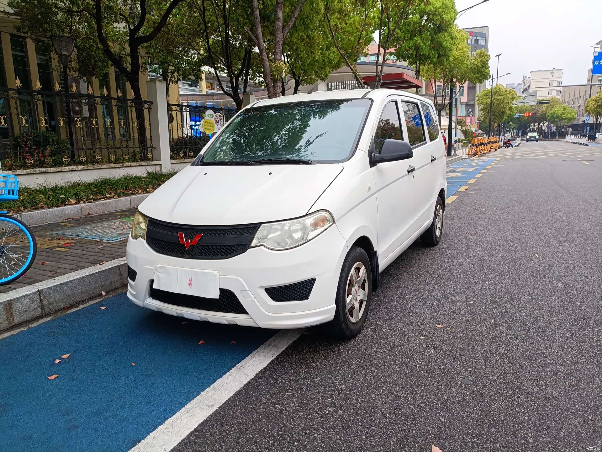 Wuling Hongguang, 2016 1