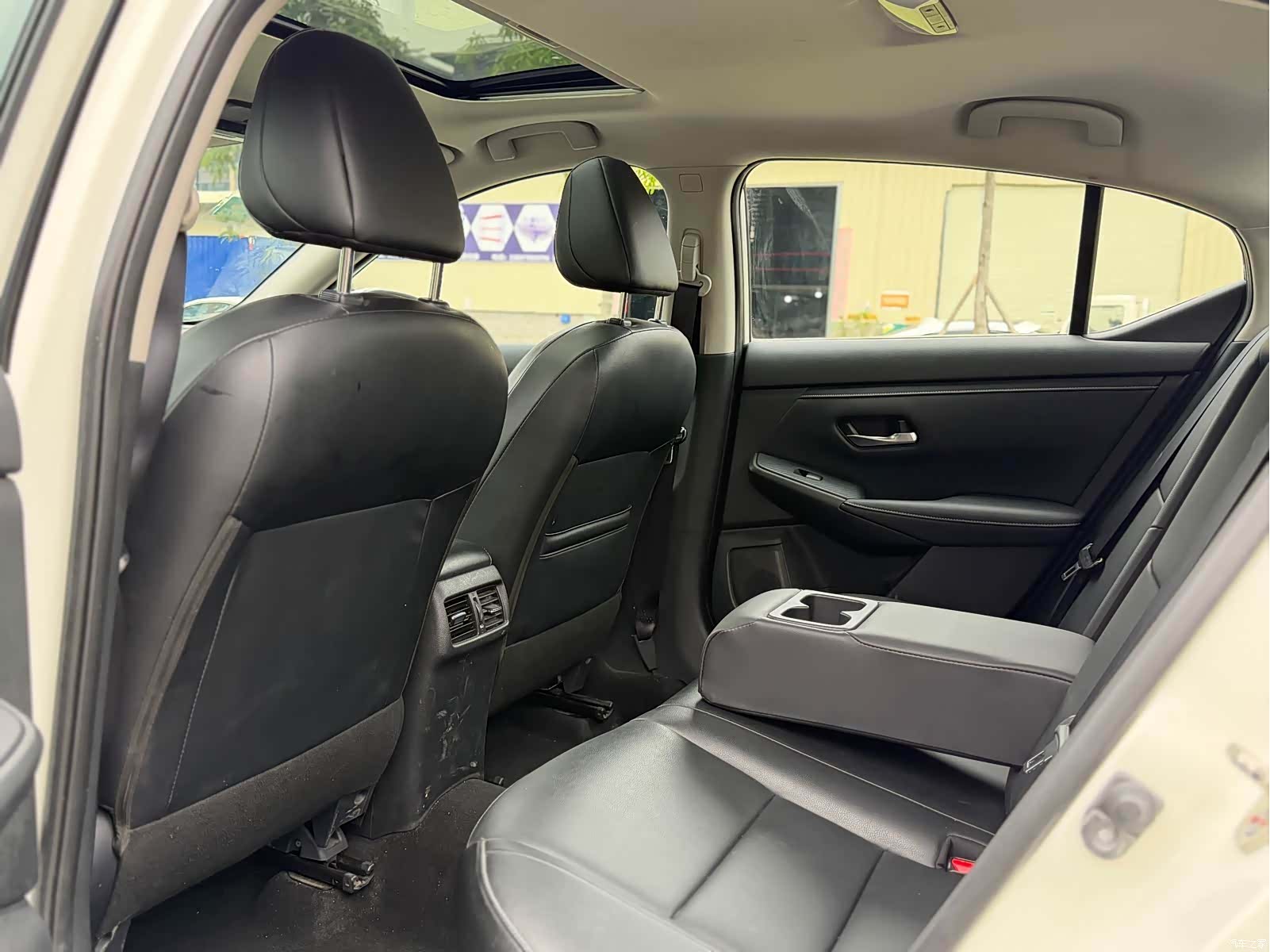 Nissan Sylphy, 2020 11
