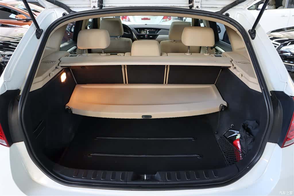 BMW X1, 2012 16