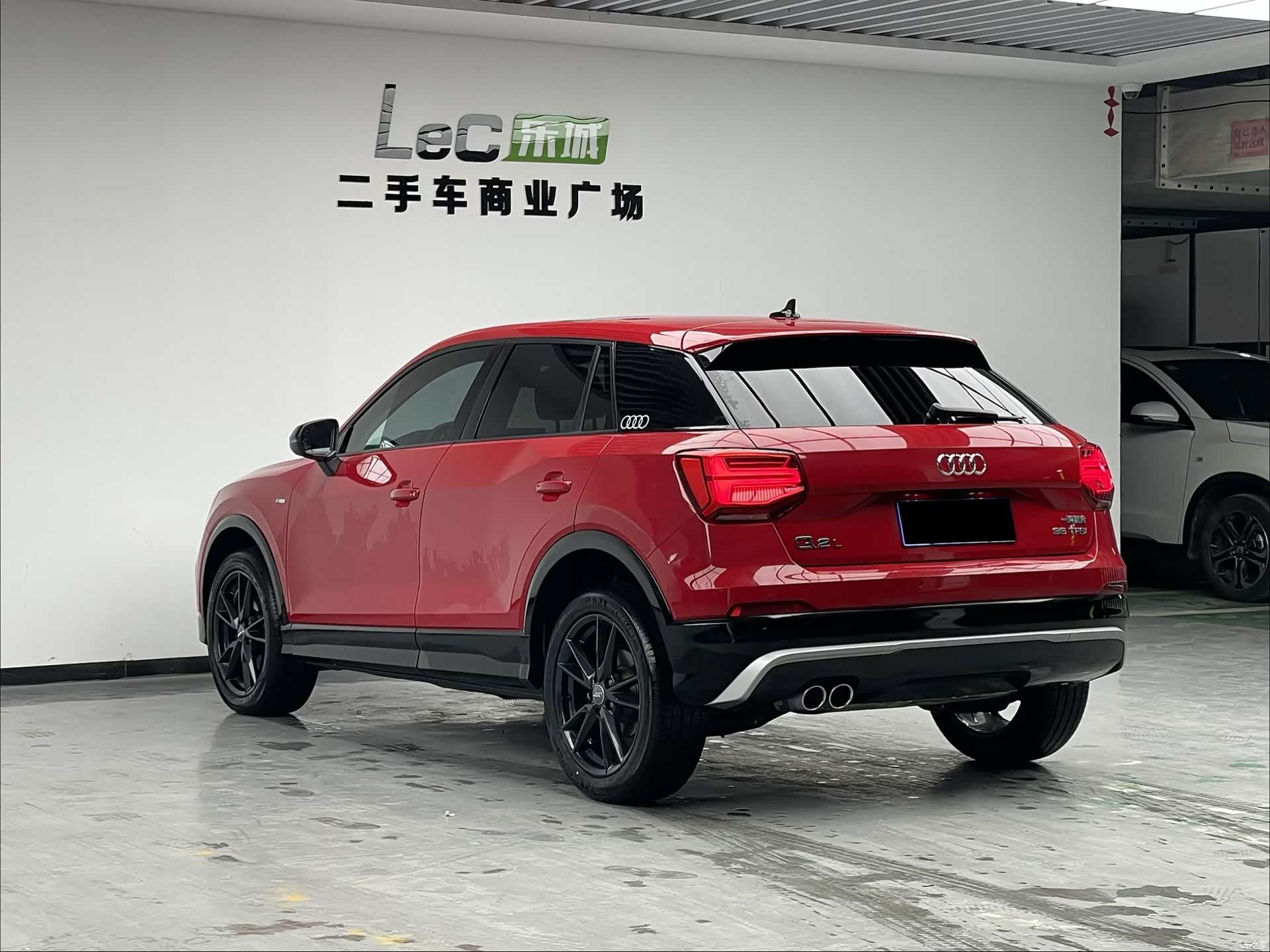 Audi Q2L, 2021 6