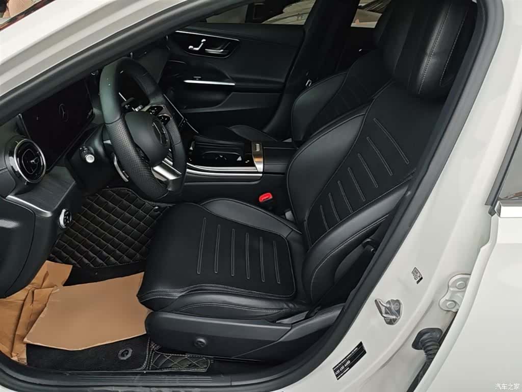 Mercedes-Benz C-Class, 2022 15