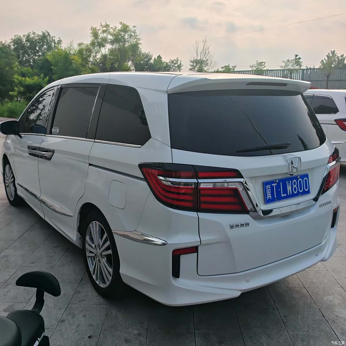 Honda Elysion, 2019 9